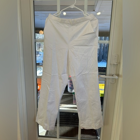 Alfred Dunner Pants - Alfred Dunner White Elastic-Waist Pants